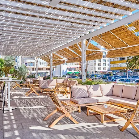 Prestige Victoria Hotel
